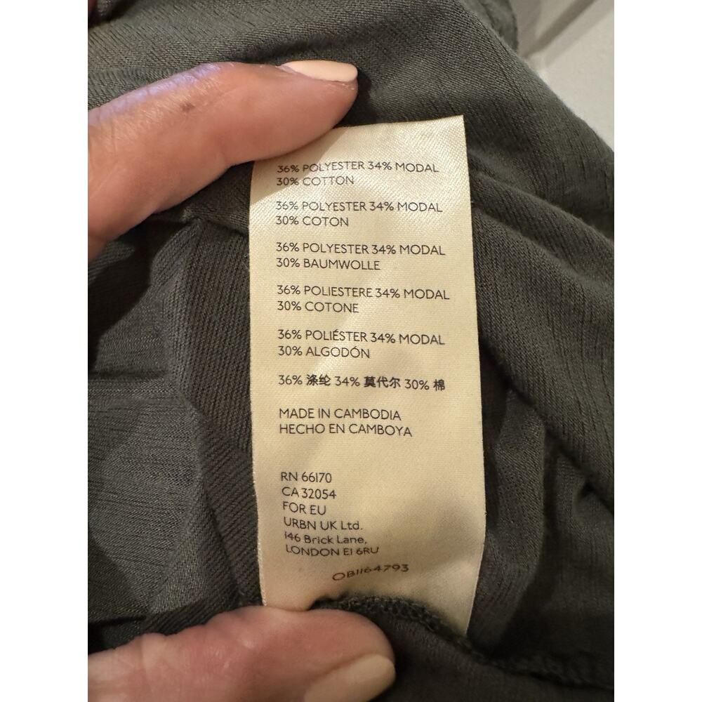 3 for $9 We the Free Olive Green Ruffle Sleeve Modal Blend Top M - Picture 6 of 6